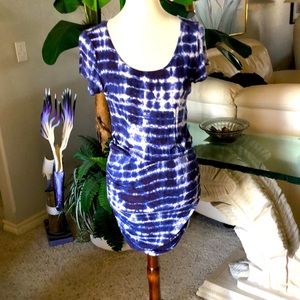 SZ S ALY ROSE TUNIC
